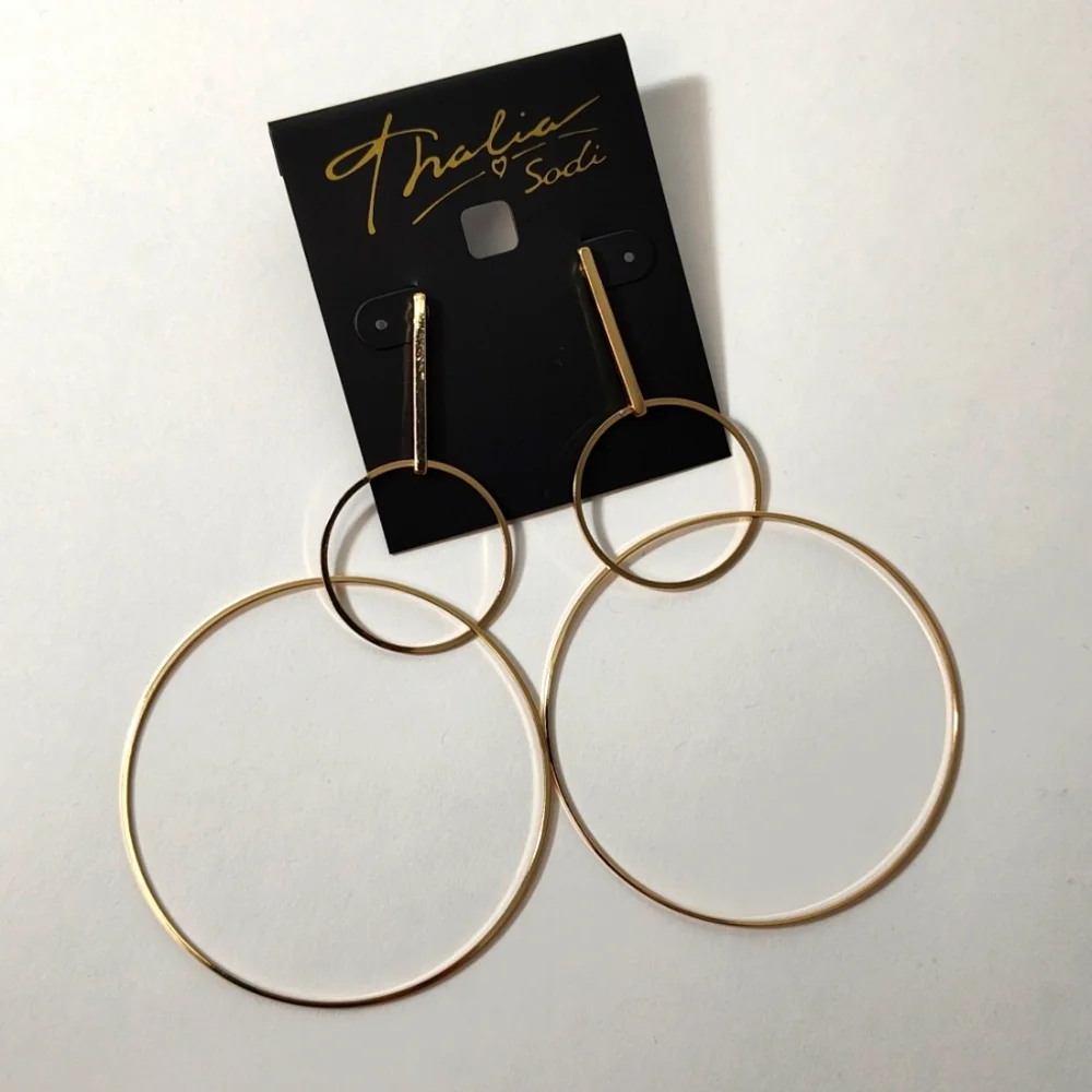 ๐ 2/$15 Thalia Sodi Gold-Tone Extra Large 4" Interlocking Drop Hoop Earrings - Picture 6 of 6